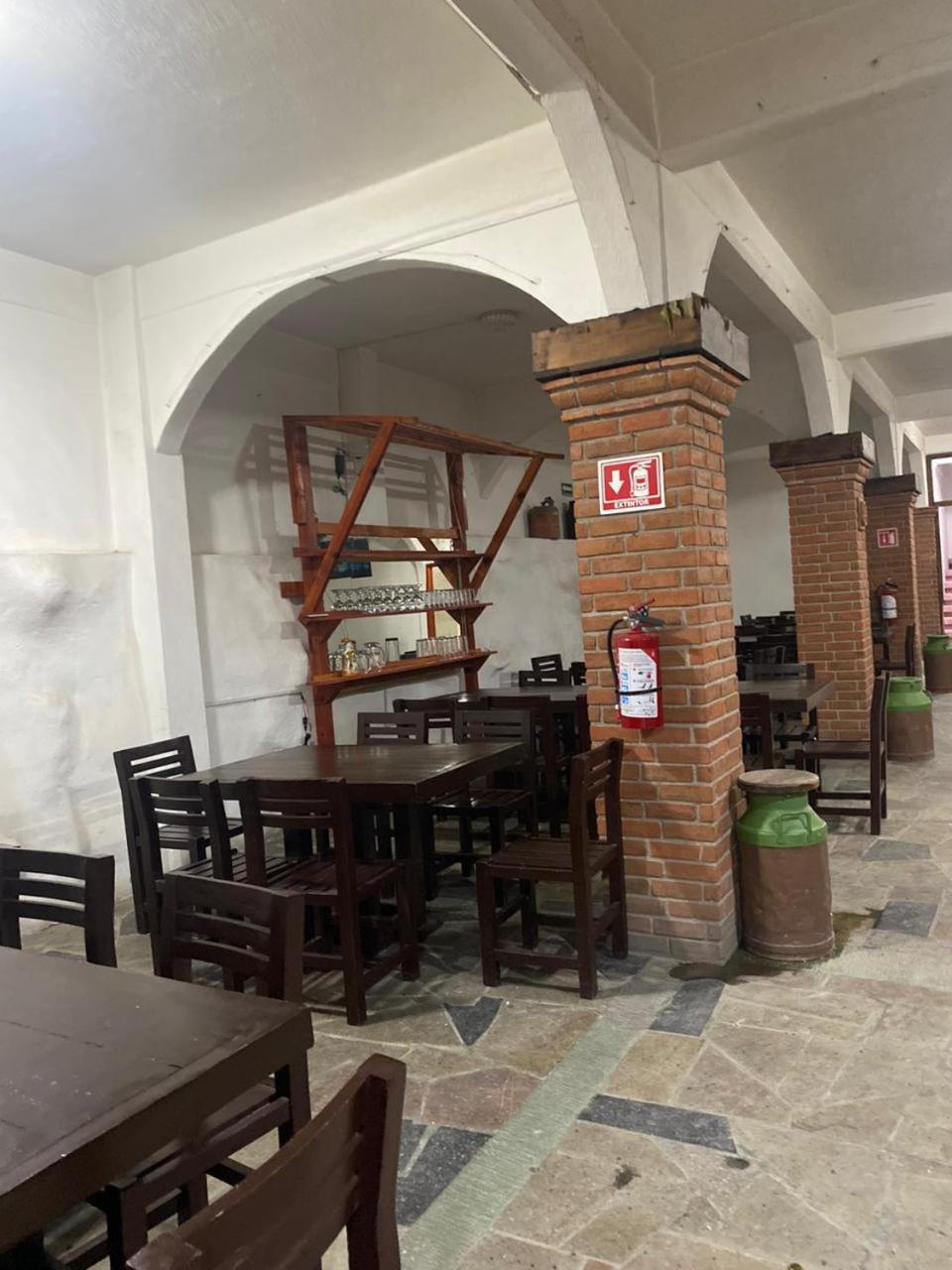 Hermanos Feregrino Bernal Ngoại thất bức ảnh